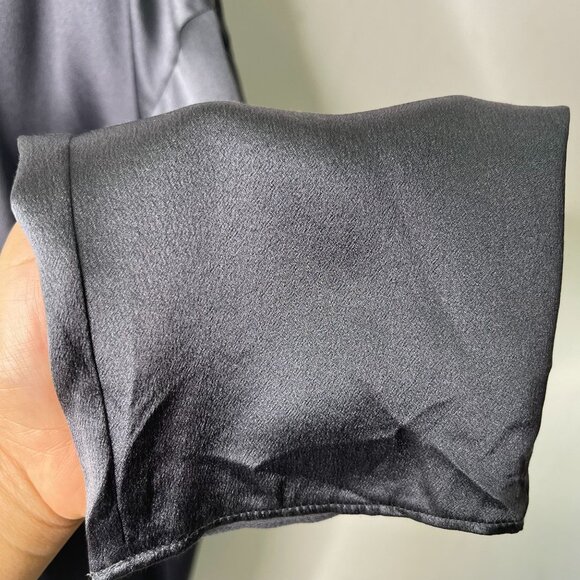 NWT Vince Women's Charcoal Gray 100% Silk V-Neck Long Sleeve Dress Size Medium - Picture 9 of 9